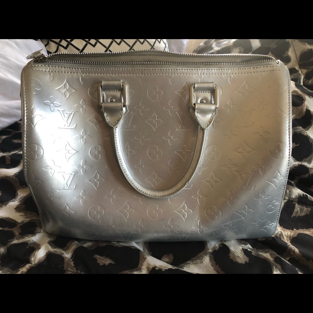 Silver vernis Louis Vuitton bag